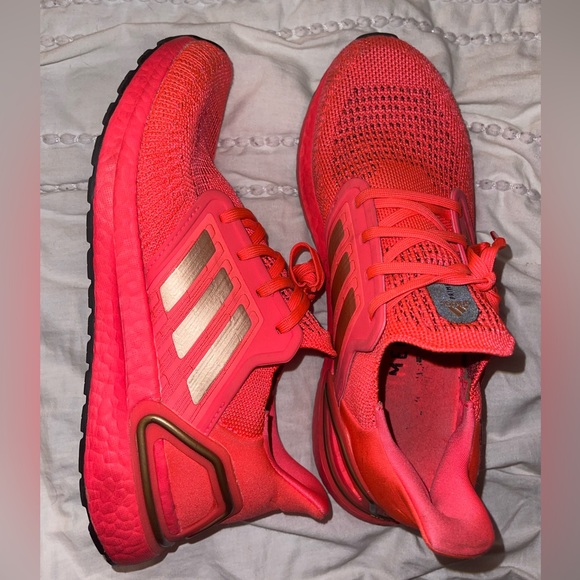 Wmns UltraBoost 20 'Signal Pink' - Picture 2 of 6